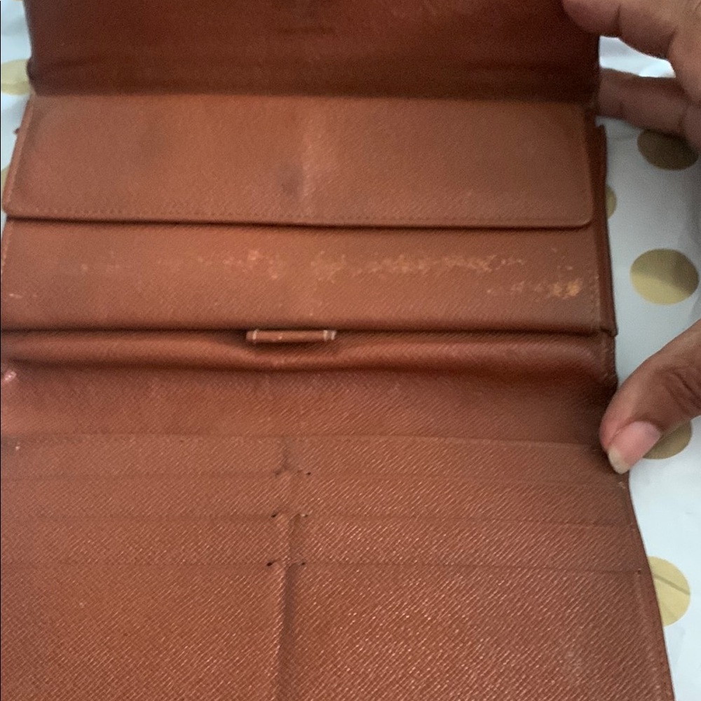 Authentic Vintage Louis Vuitton Brown Monogram Wallet - Picture 3 of 12